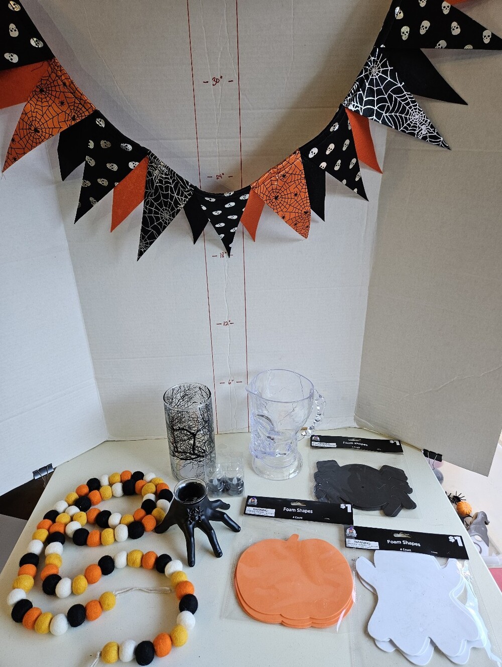Halloween Decorations & Craft